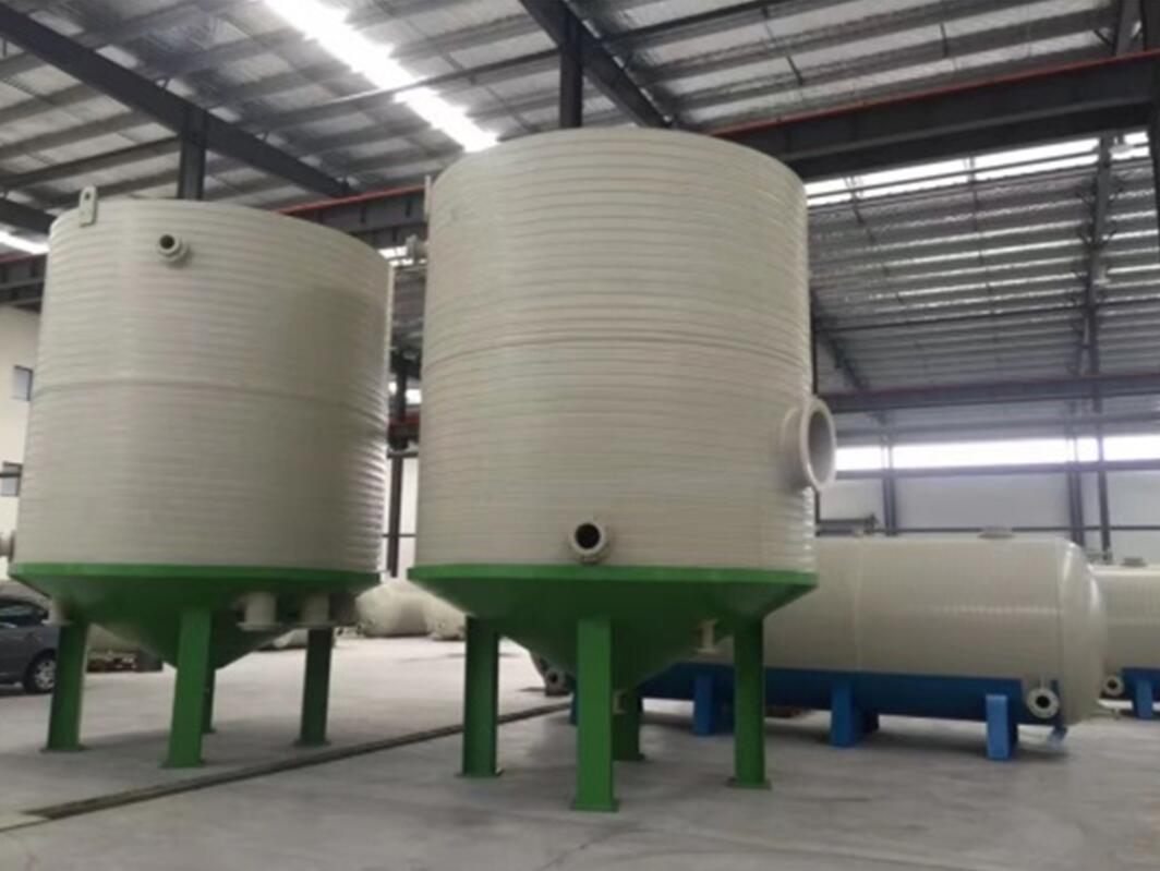 立（lì）式儲罐